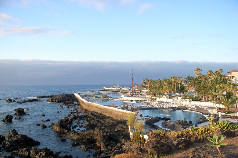 Puerto de la Cruz' seawater swimming pools