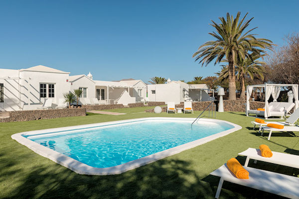 Villas New Lanzasuites