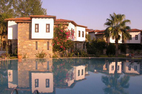 Osmanli Hani Apartments and pool