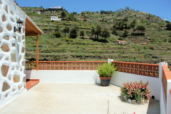 Casa Tagora's side terrace