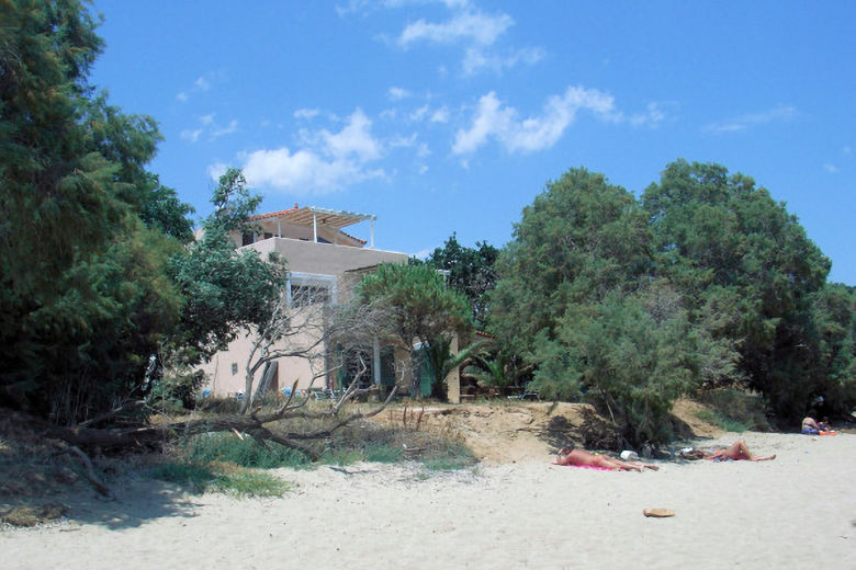 The house seen from the beach