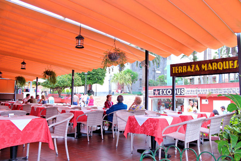 The a-la-carte restaurant terrace overlooking the church square