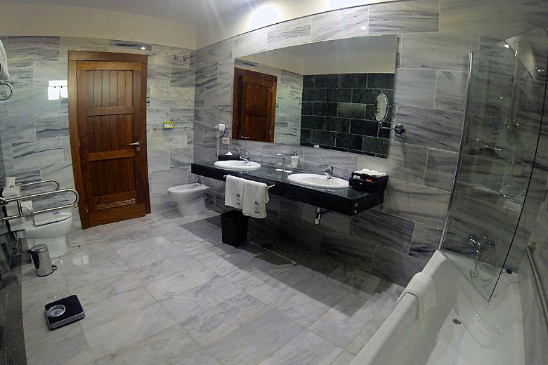 Modern en-suite bathrooms